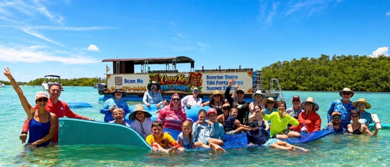 Large group at the sandbar with Casey Key Tiki Tours boat